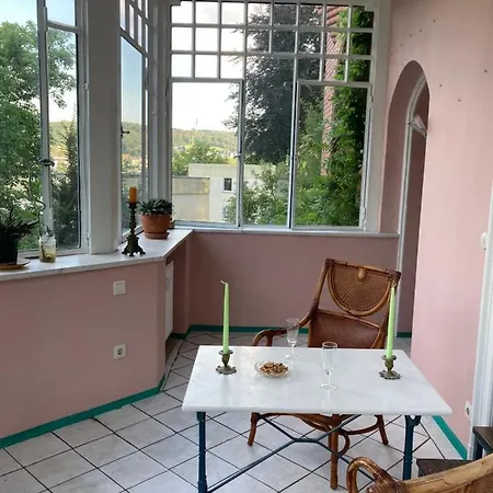 Altbauwohnung In Gruenderzeitvilla Wuppertal