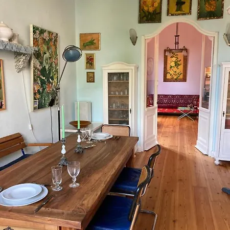 Altbauwohnung In Gruenderzeitvilla Wuppertal