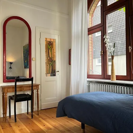 Apartmán Altbauwohnung In Gruenderzeitvilla *