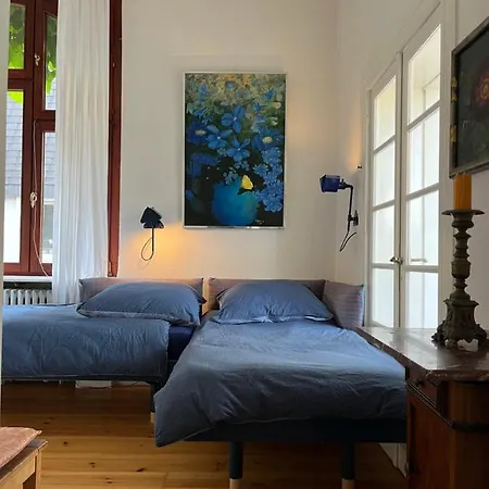 Altbauwohnung In Gruenderzeitvilla Wuppertal
